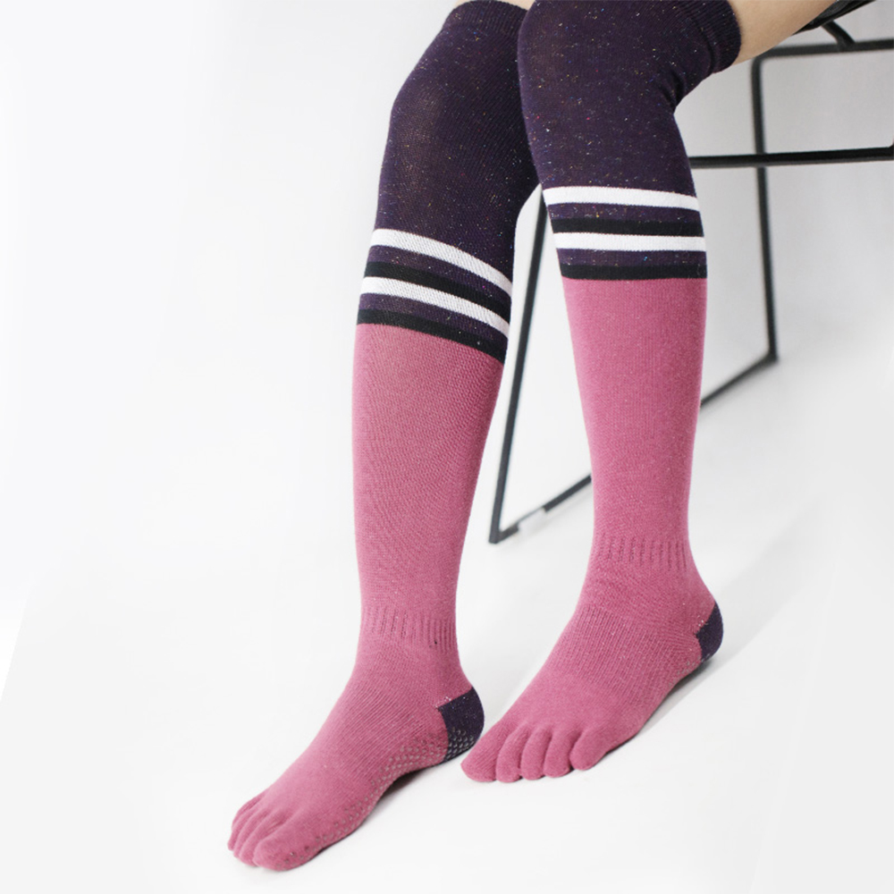 Alta super genu yoga socks