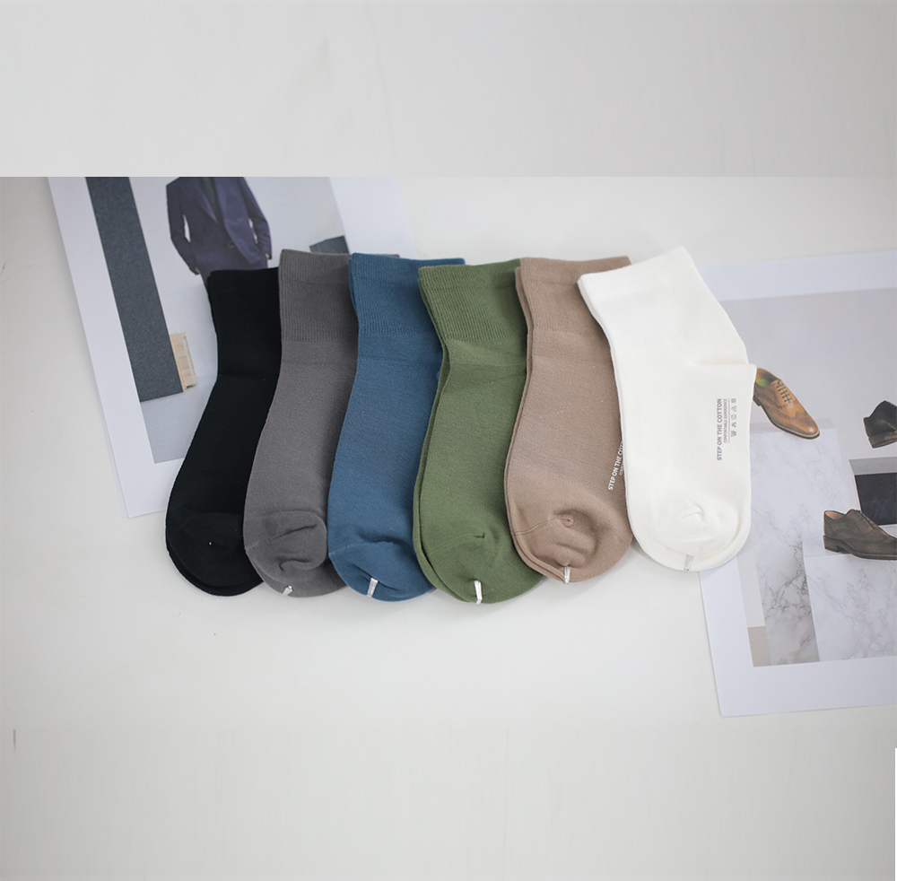 Medium tubi bombacio fortuita socks hominum purum est