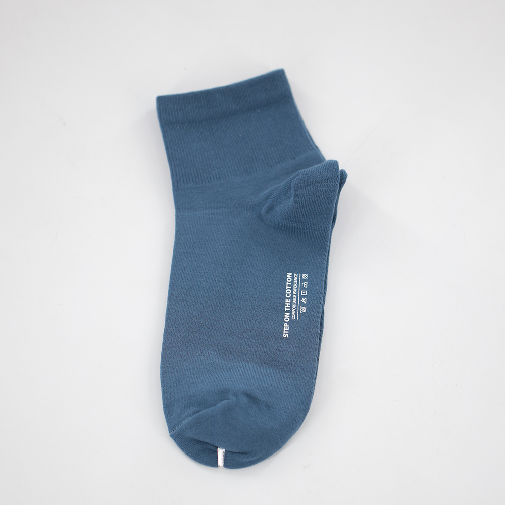 Medium tubi bombacio fortuita socks hominum purum est