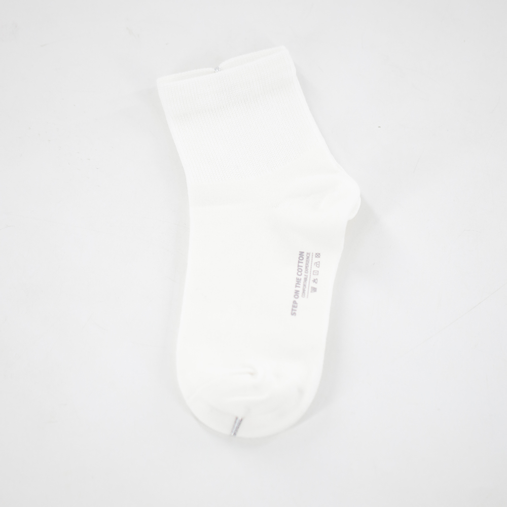 Medium tubi bombacio fortuita socks hominum purum est