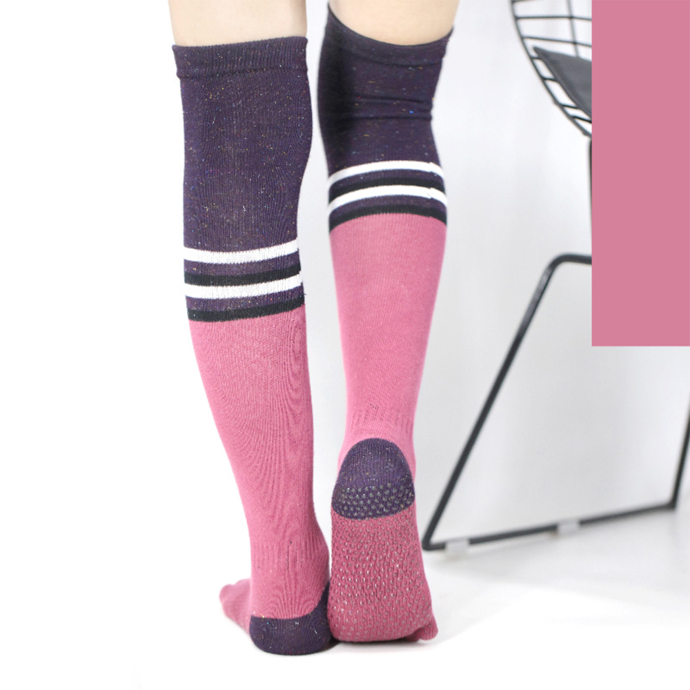 Alta super genu yoga socks