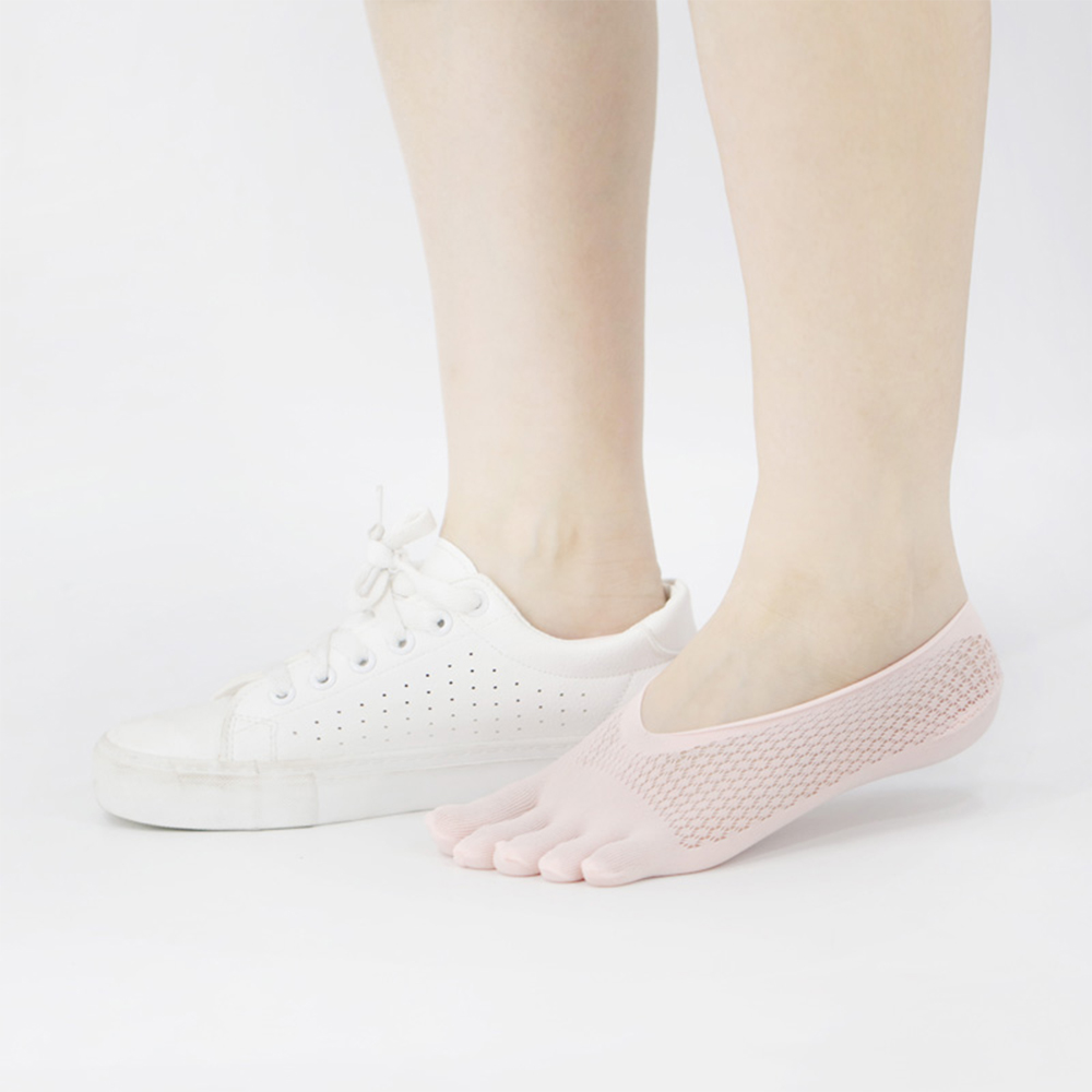 Mesh quinque-toed navi socks