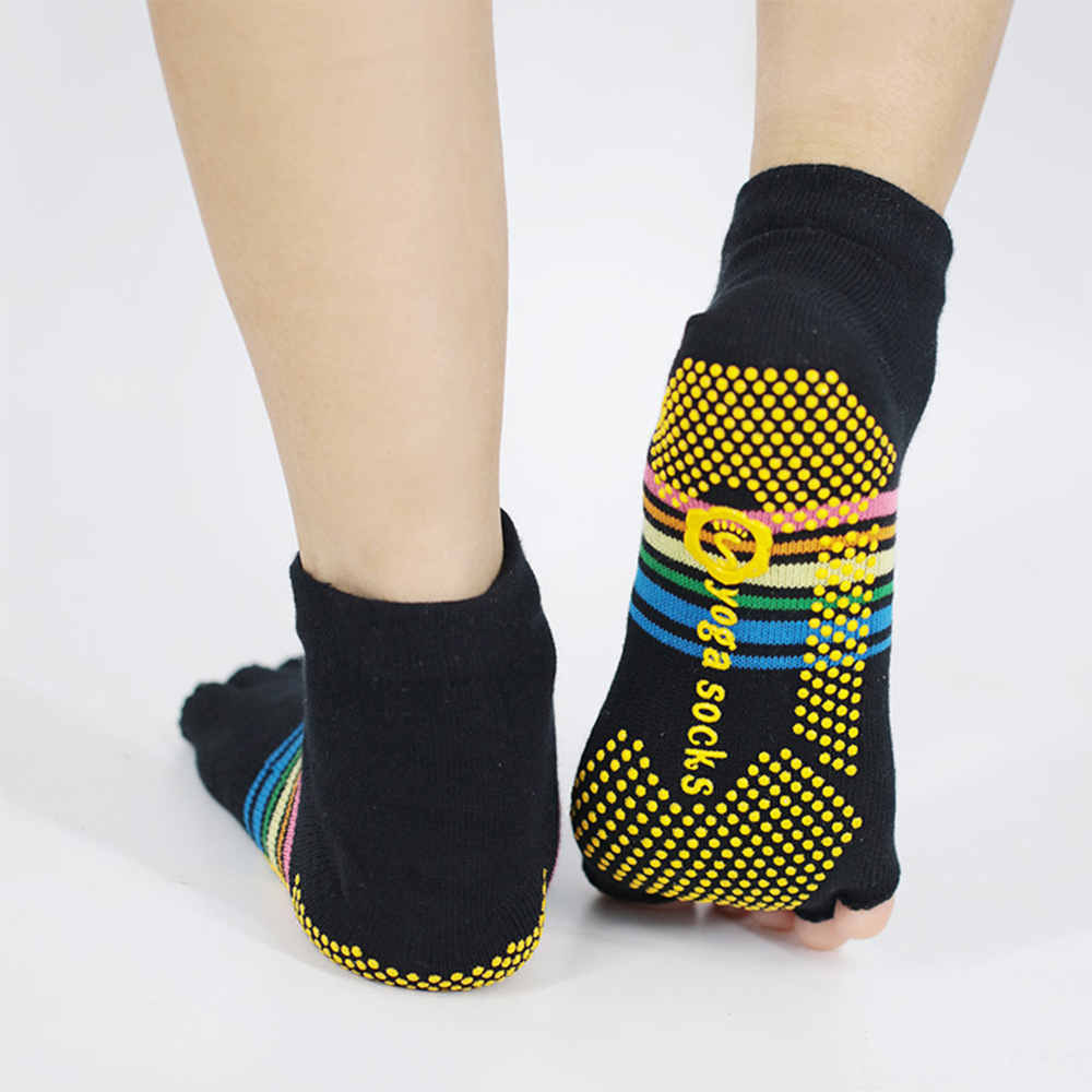 Non-praetermisissent quinque pollicem dimidium pollicem yoga socks