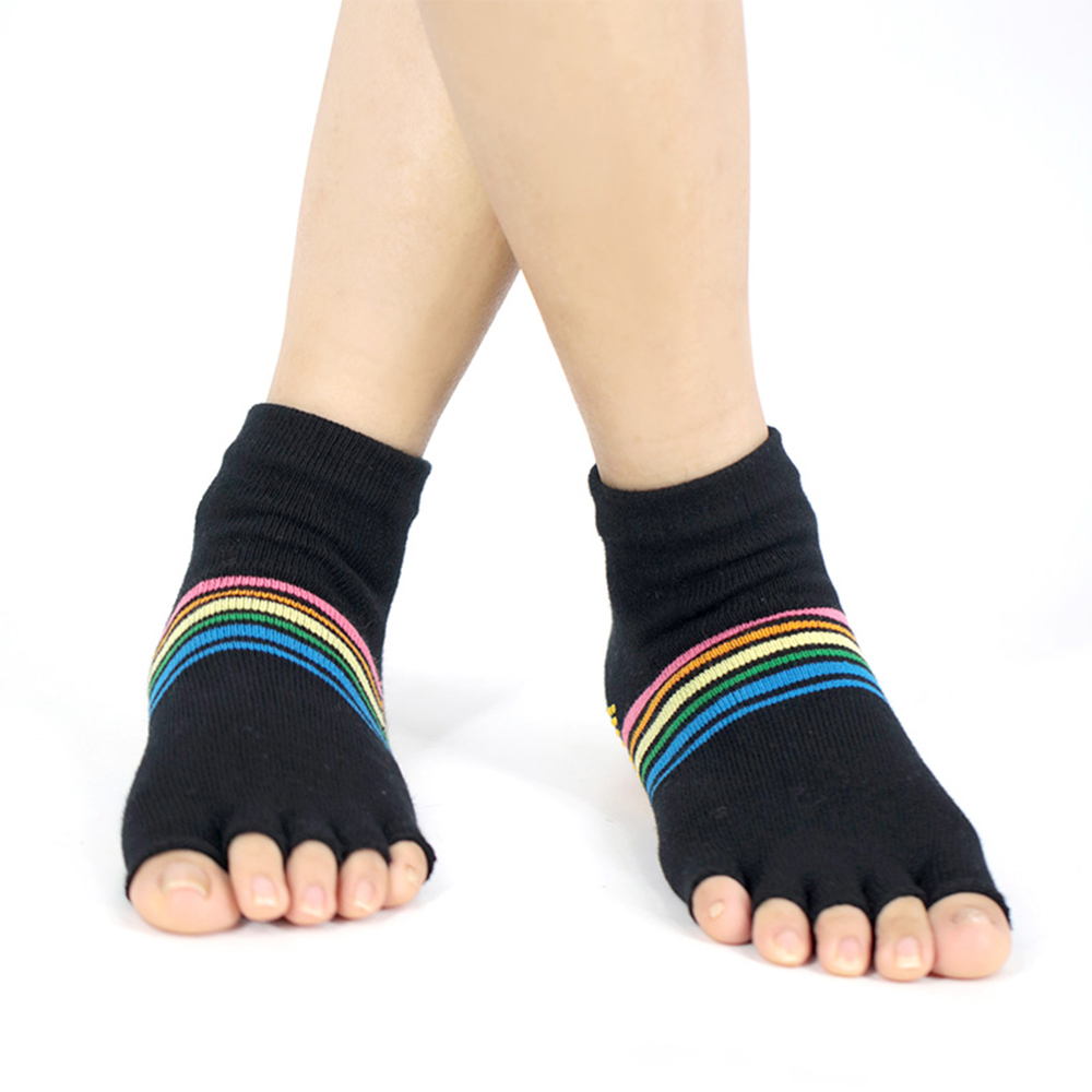 Non-praetermisissent quinque pollicem dimidium pollicem yoga socks